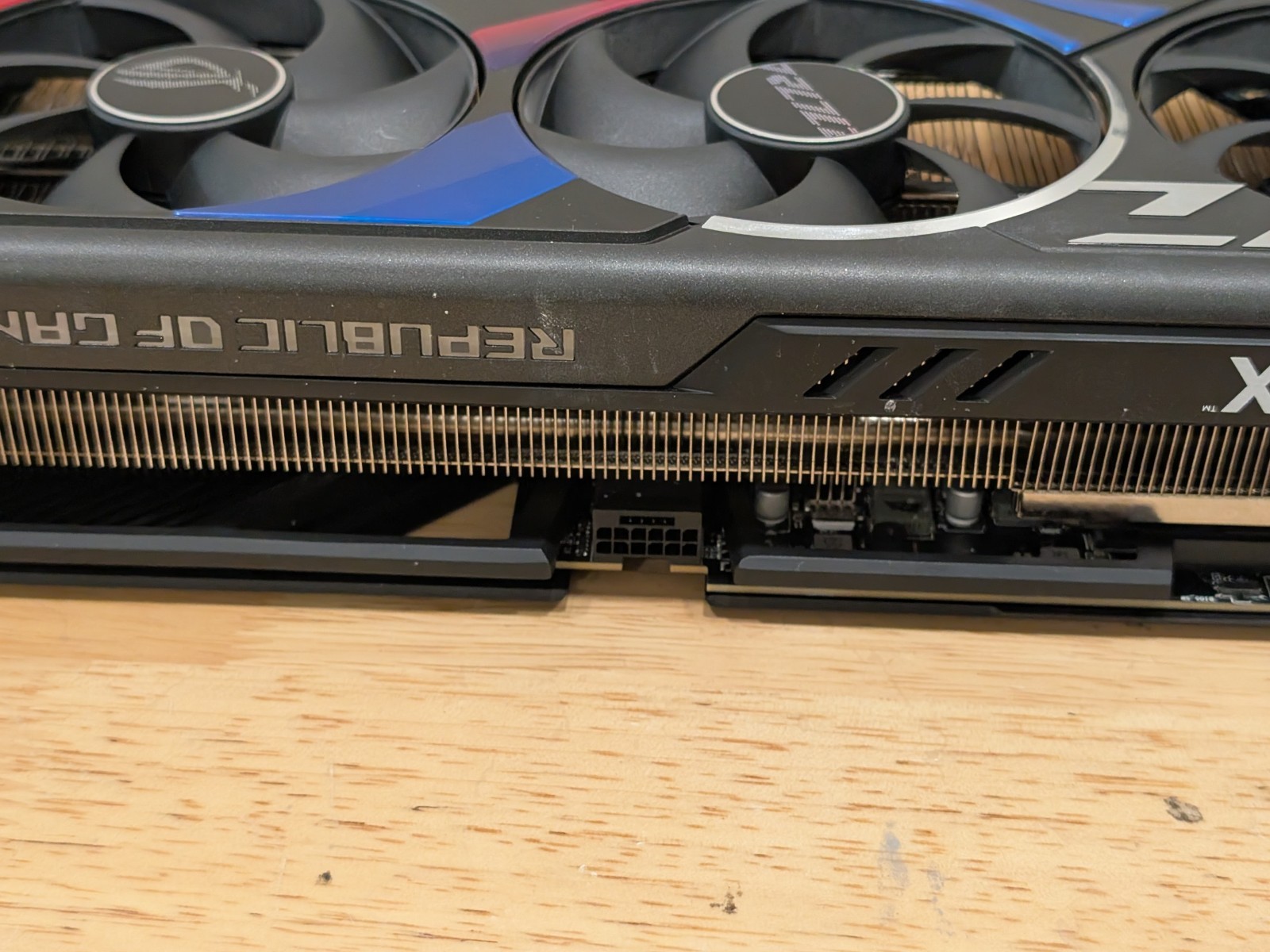 PREMIUM-ANGEBOT ASUS ROG Strix – Rtx 4090 24Gb Gddr6X Bewertung und Preis
