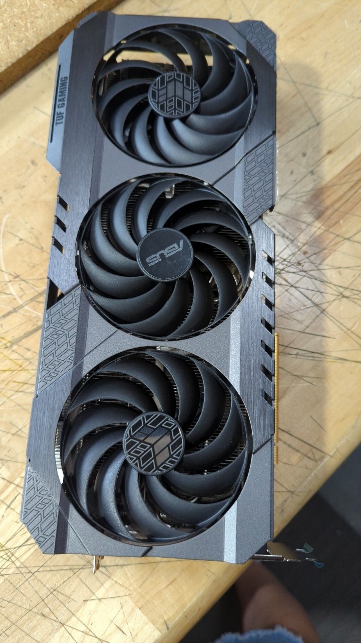 BH BESTES ANGEBOT FÜR TEILE As – Rtx 4090 24Gb Gddr6X Bewertung und Preis
